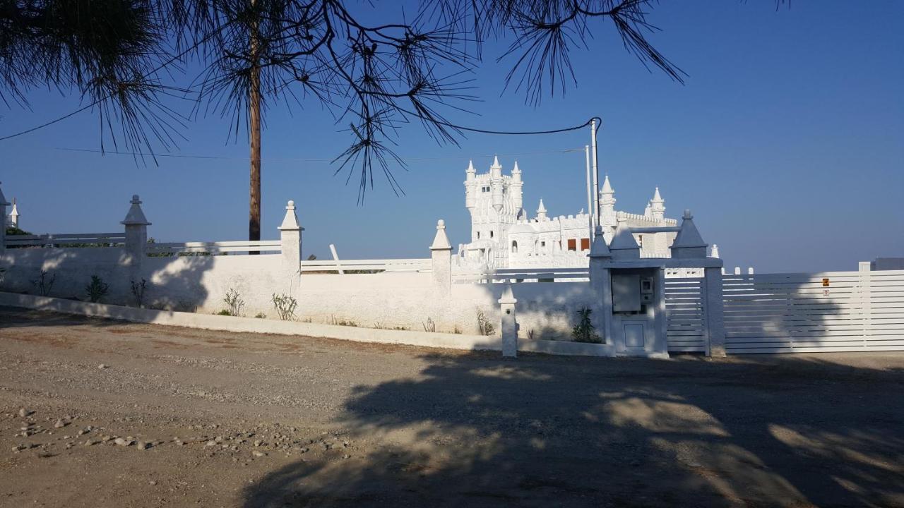 Snow White Castle Apartment Kiotari Exterior foto